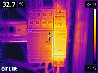 UV-A-251-EN -4
